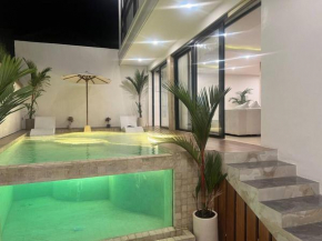 Villa Tyas